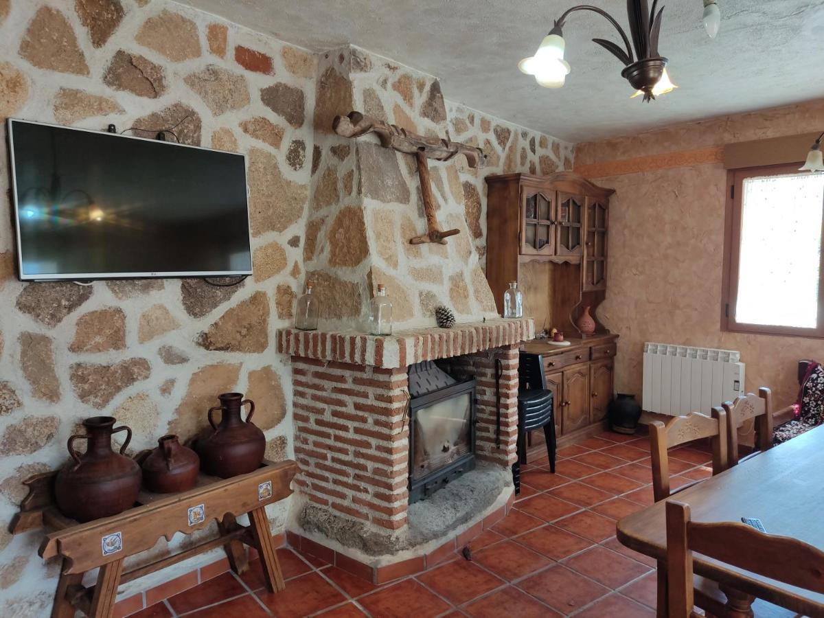 Casa Rural El Pajar Навалуенґа Екстер'єр фото