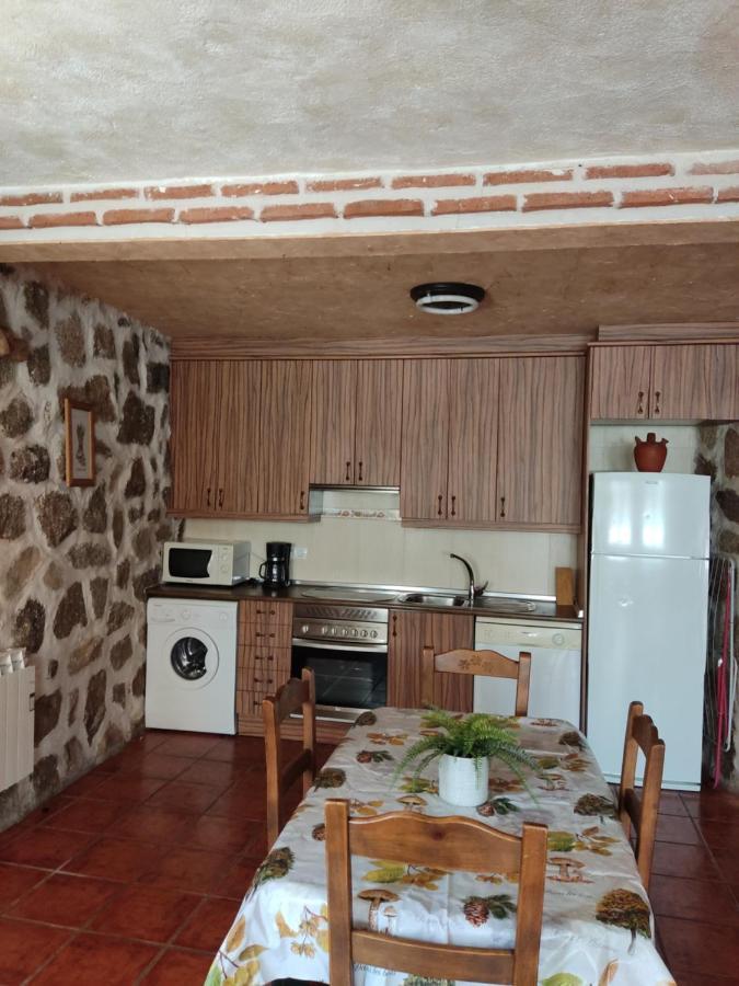 Casa Rural El Pajar Навалуенґа Екстер'єр фото